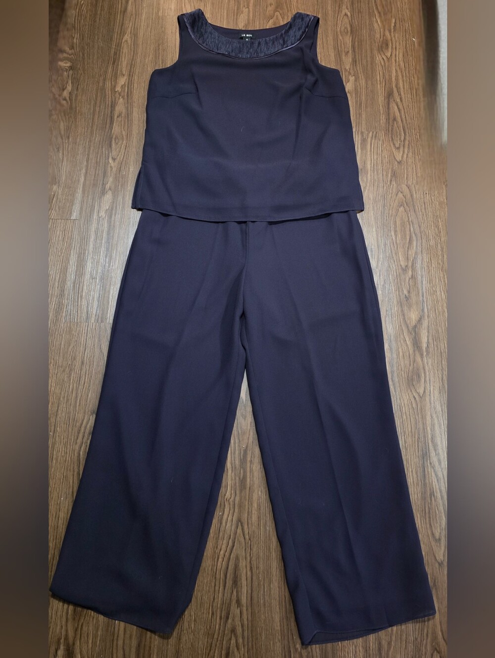 Le Bos 2 Piece Pant Suit Eggplant Color Chiffon Fully Lined Women's Size 16